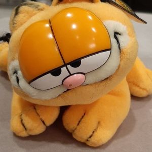Vintage Garfield 1998 mini plush toy